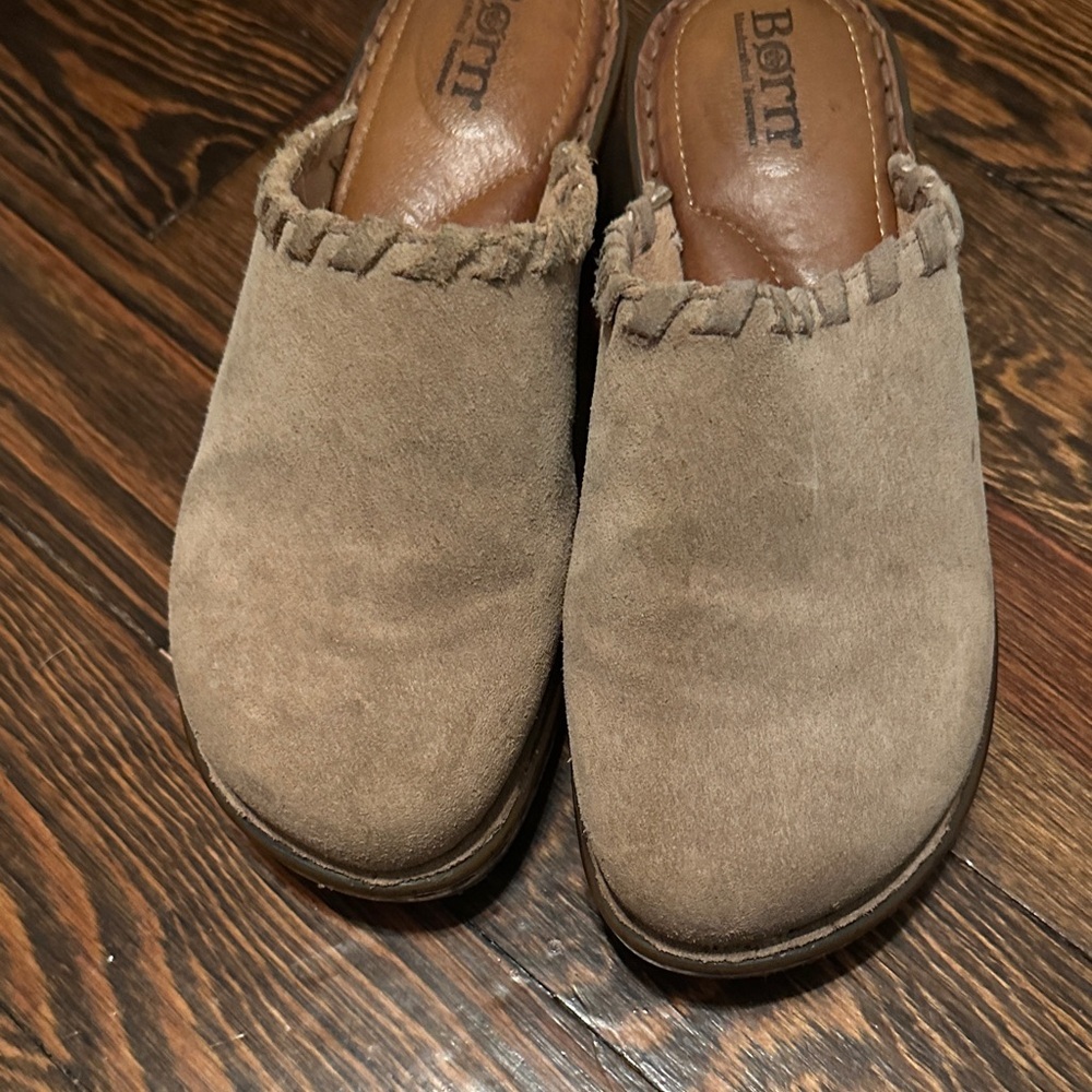 Born Tan Suede Women's Clogs - Picture 2 of 4